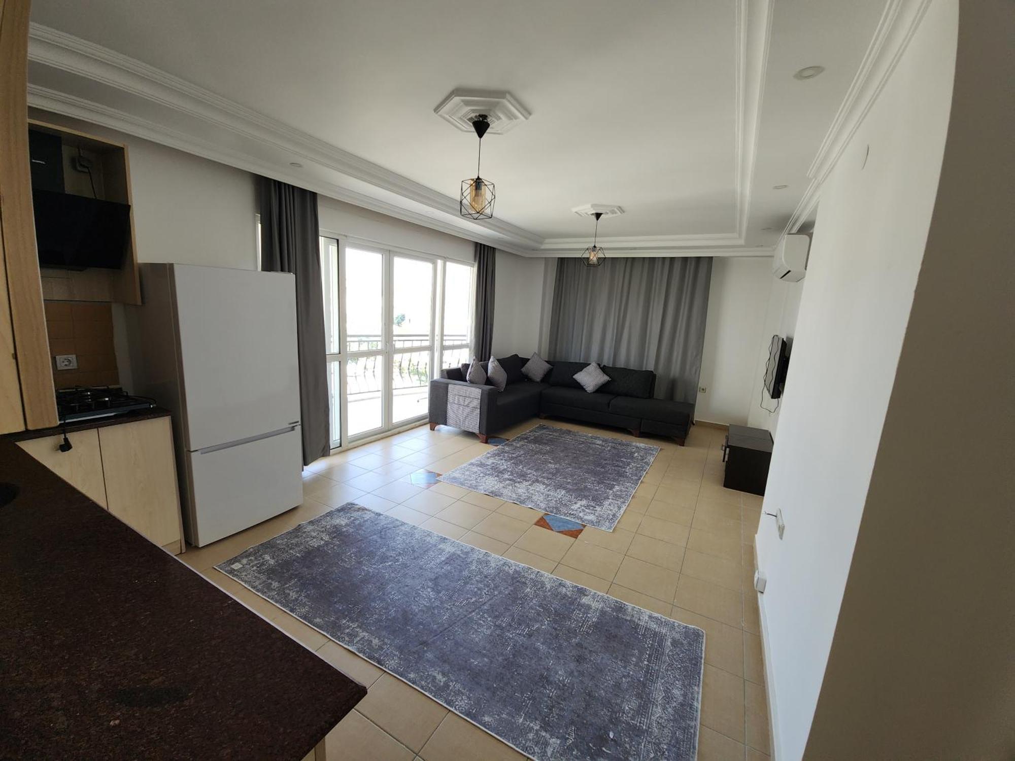 Circle Apartment Side